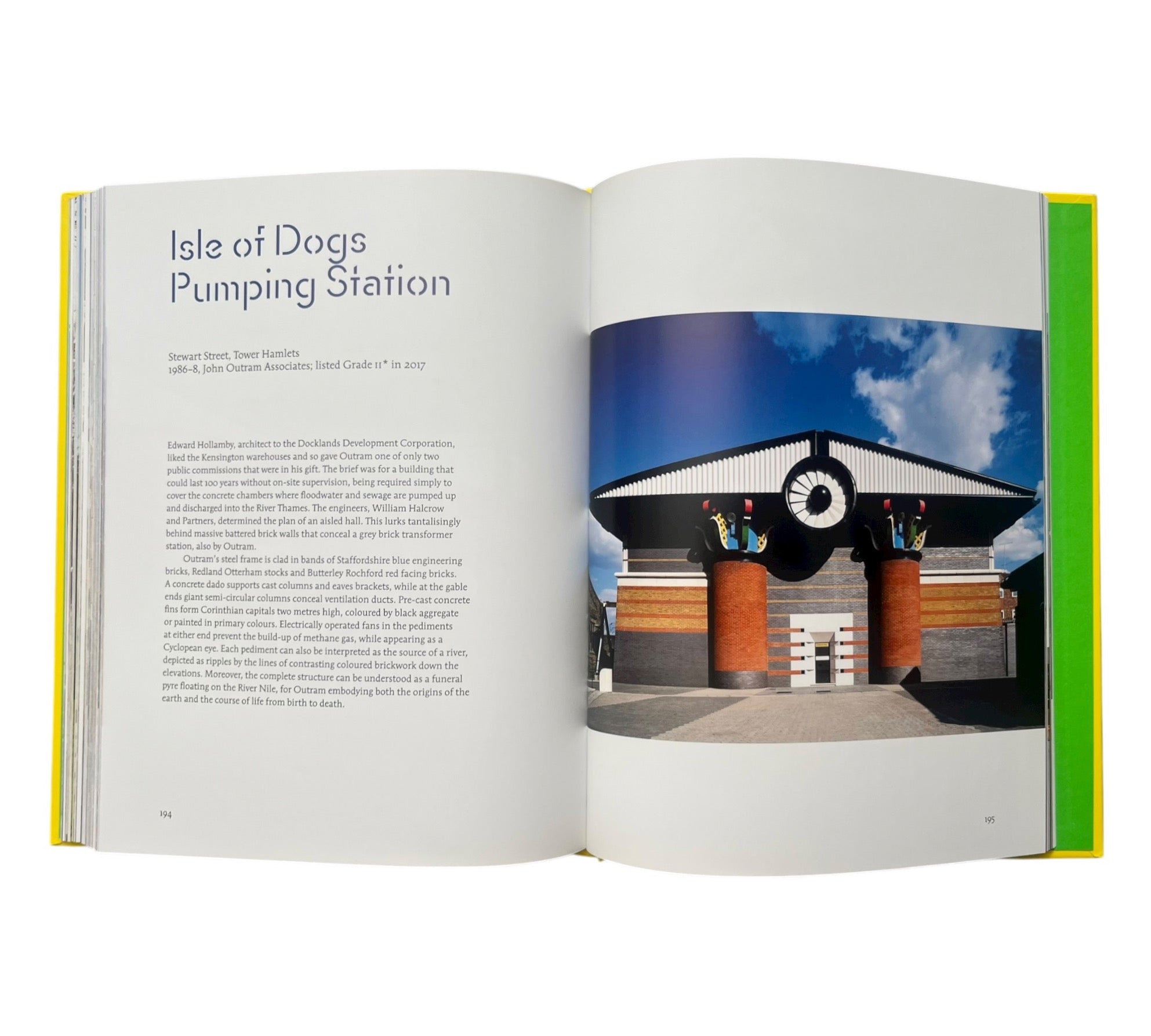 Post-Modern Buildings in Britain (Twentieth Century Society)