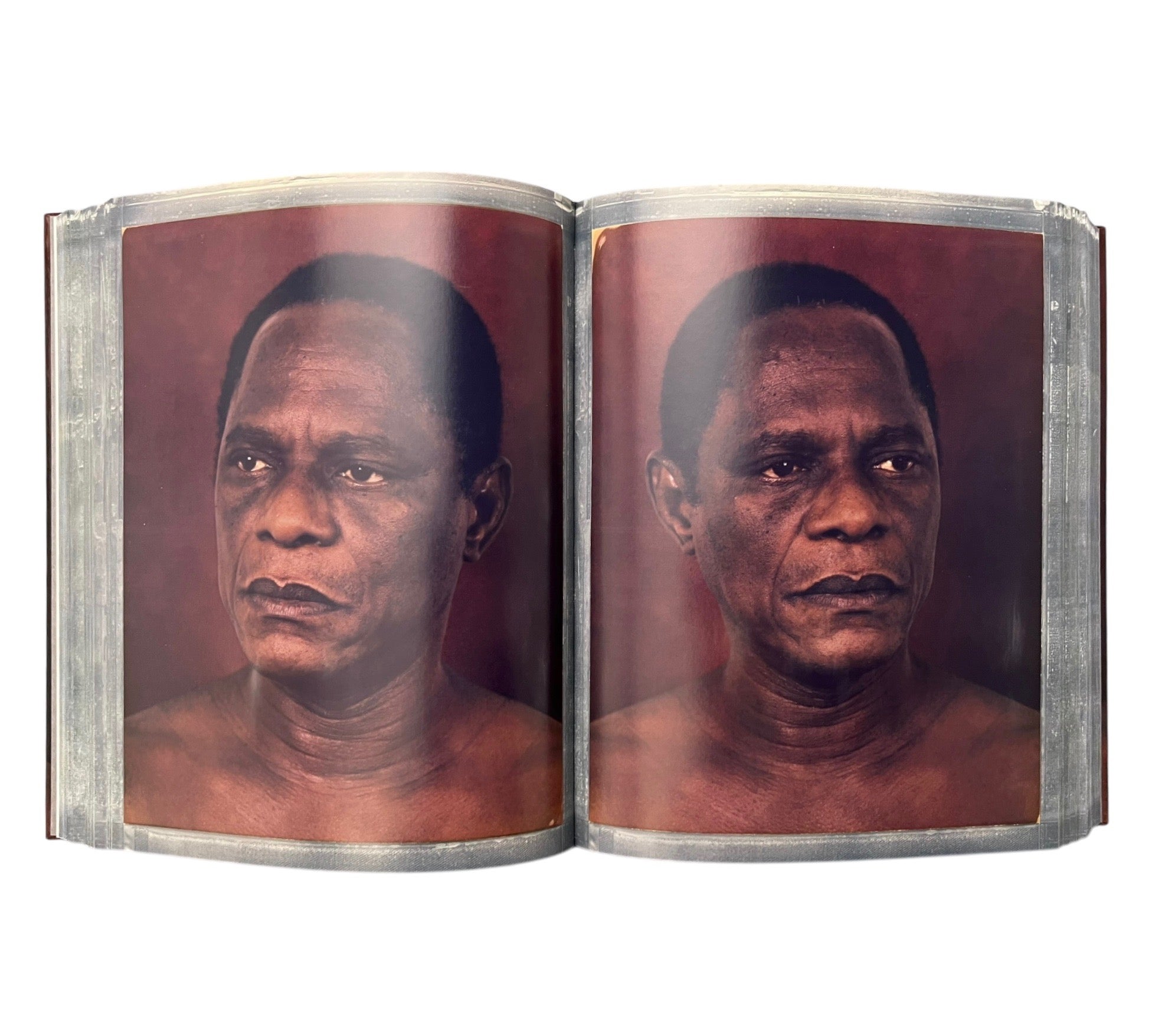 Samuel Fosso: SIXSIXSIX