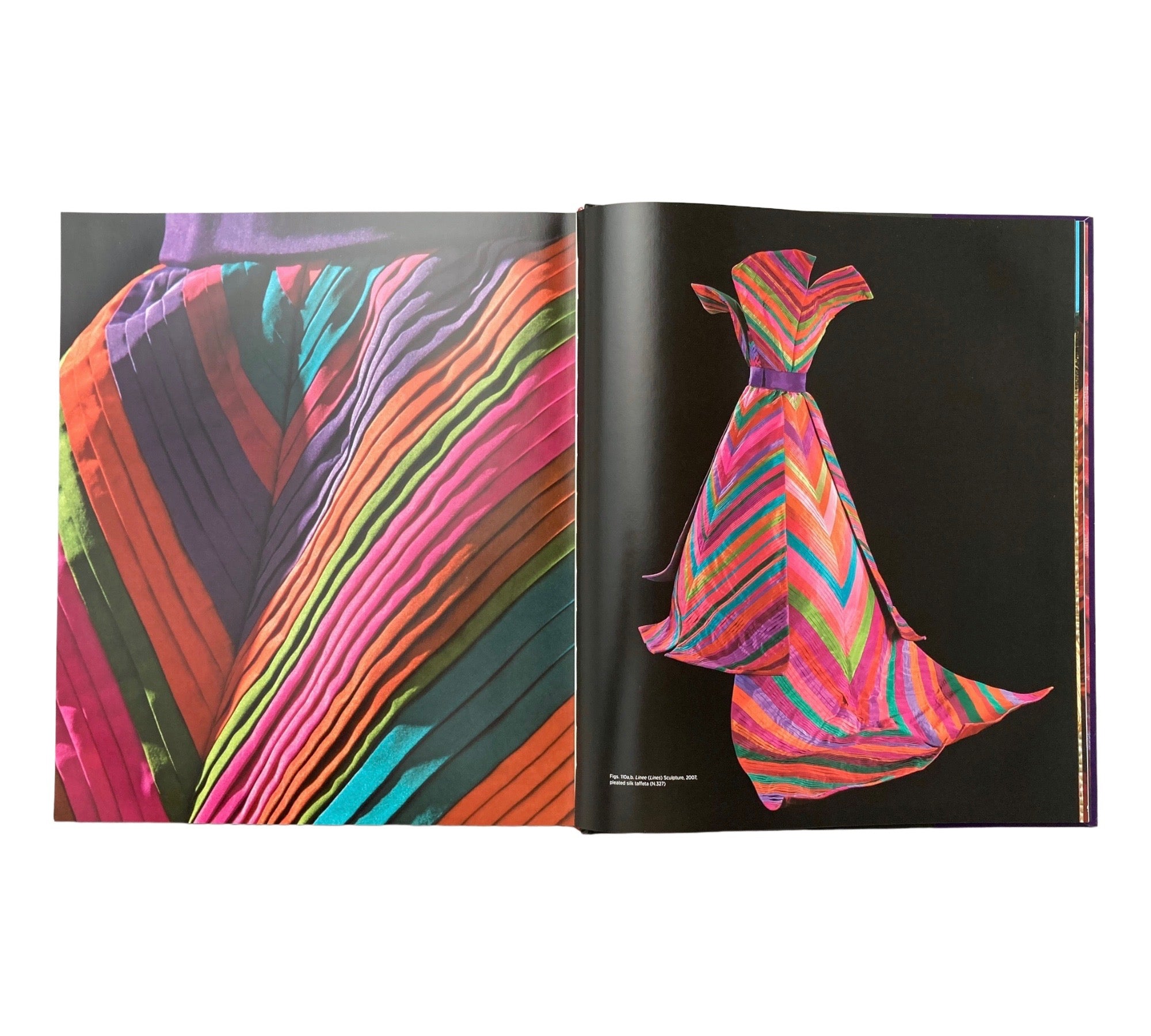 Roberto Capucci: Art into Fashion