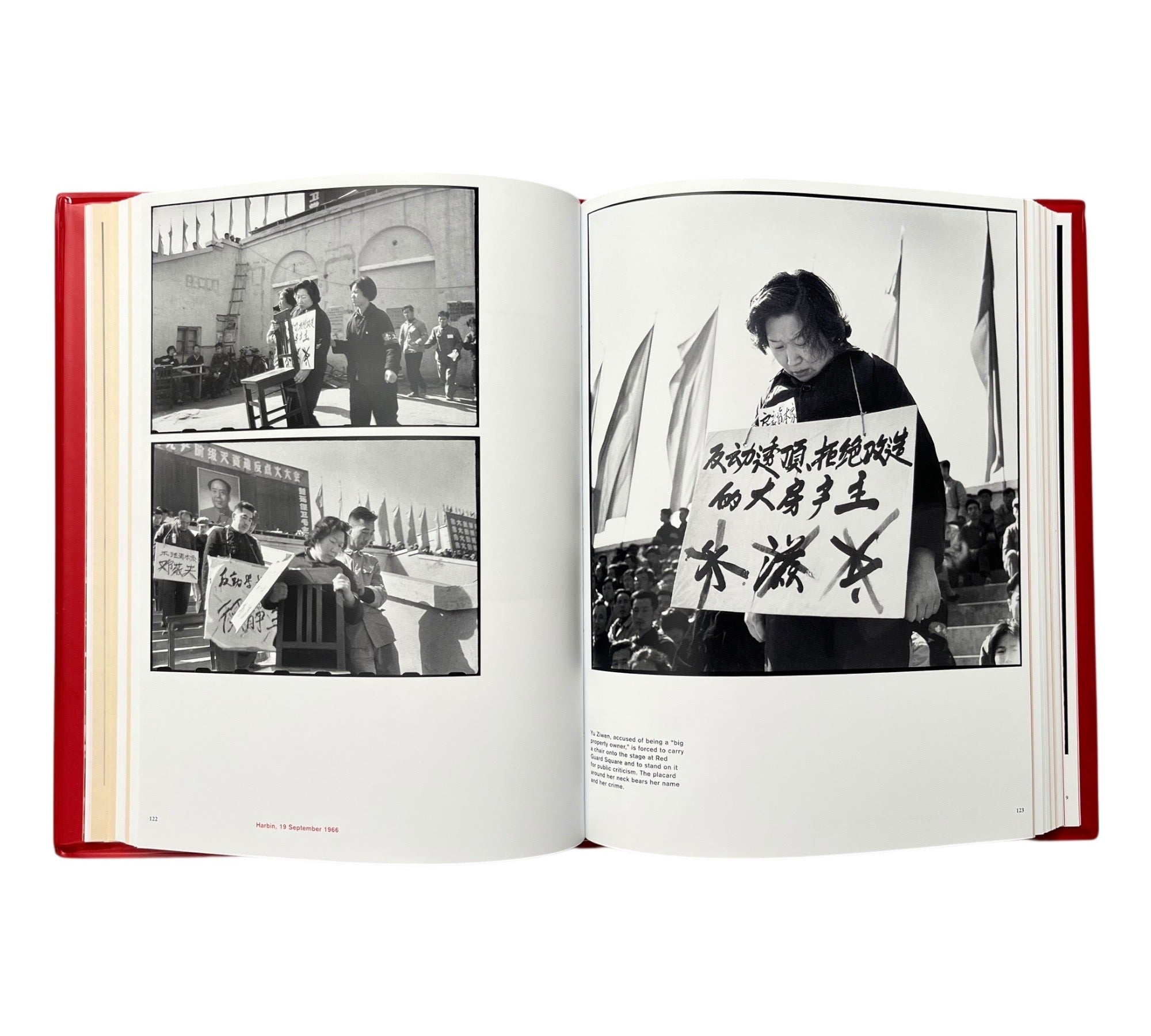 Red-Color News Soldier: A Chinese Photographer's Odyssey Through the Cultural Revolution