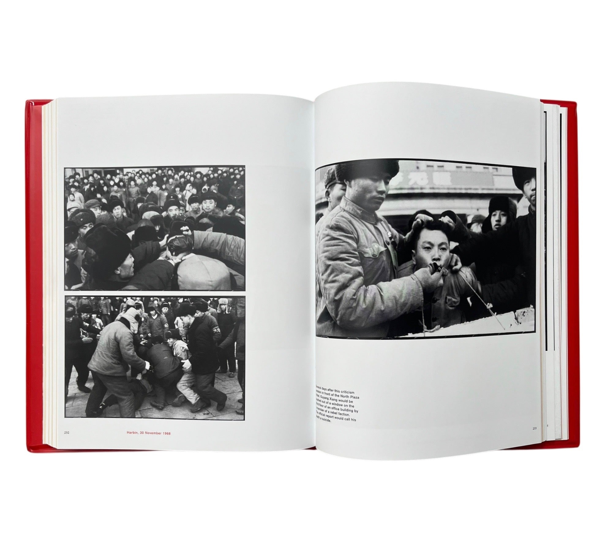 Red-Color News Soldier: A Chinese Photographer's Odyssey Through the Cultural Revolution