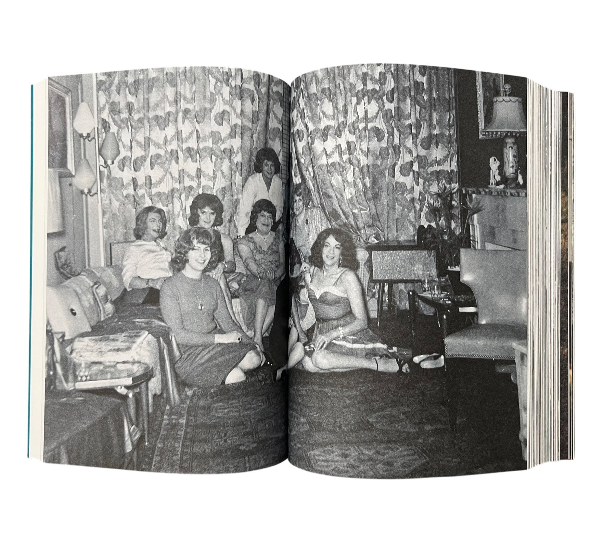 Casa Susanna: The Story of the First Trans Network in the United States, 1959-1968