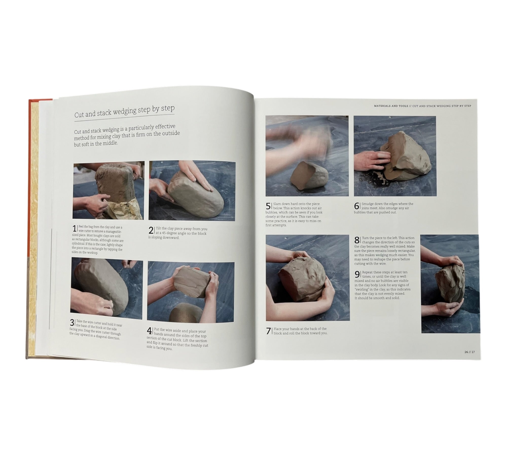The Ceramics Bible: The Complete Guide to Materials and Techniques