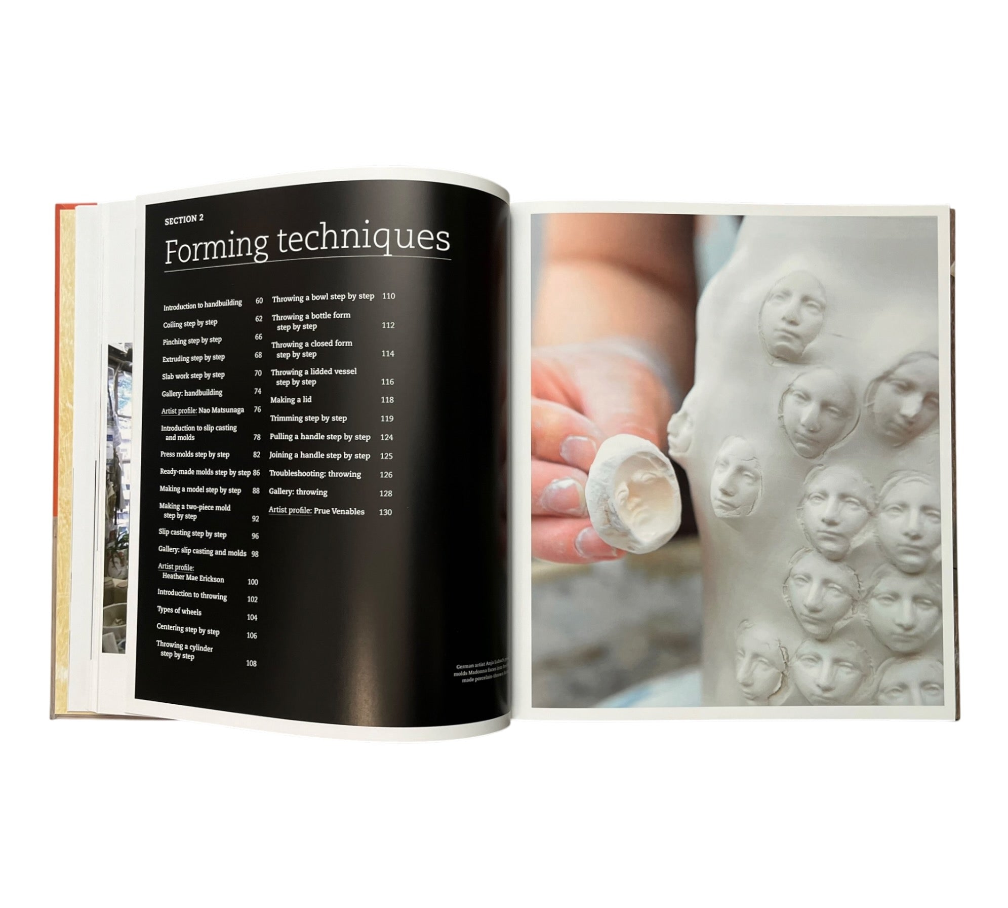 The Ceramics Bible: The Complete Guide to Materials and Techniques
