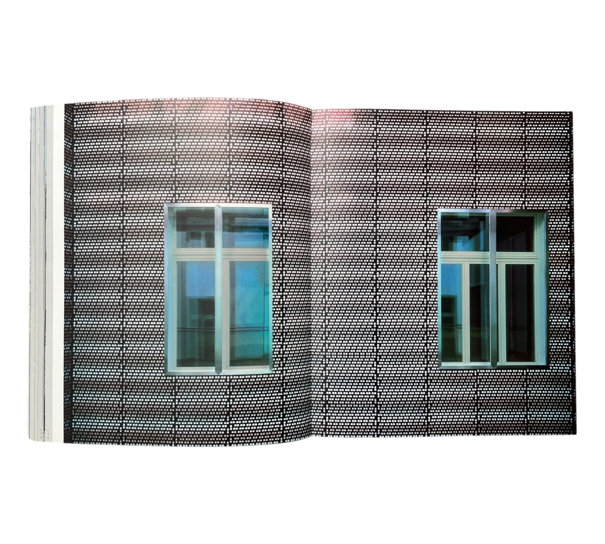 Carmen Perrin: Contexts - Public Situations