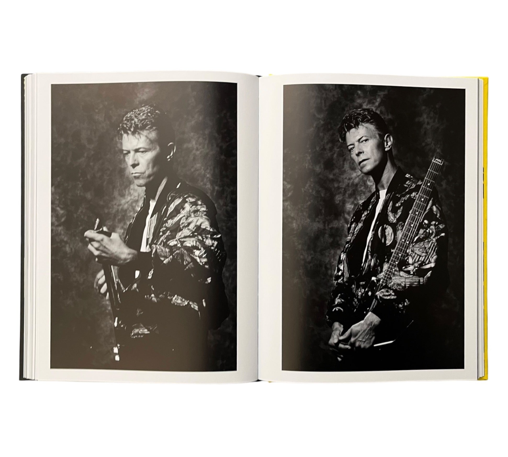 David Bowie: Mixing Memory & Desire - Photographs by Kevin Cummins