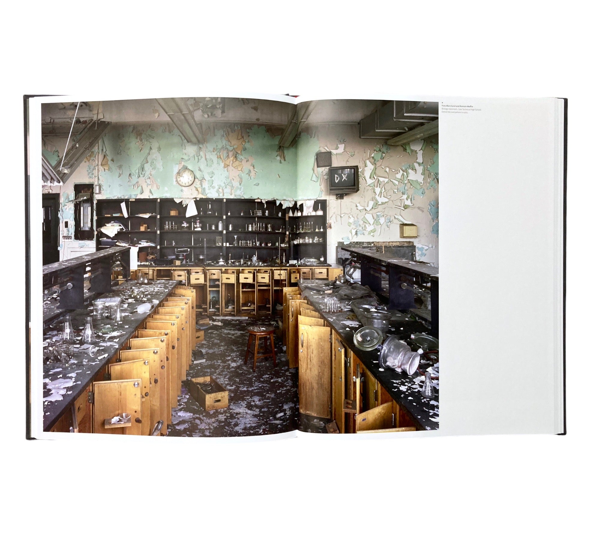 Disorder (Prix Pictet 06)