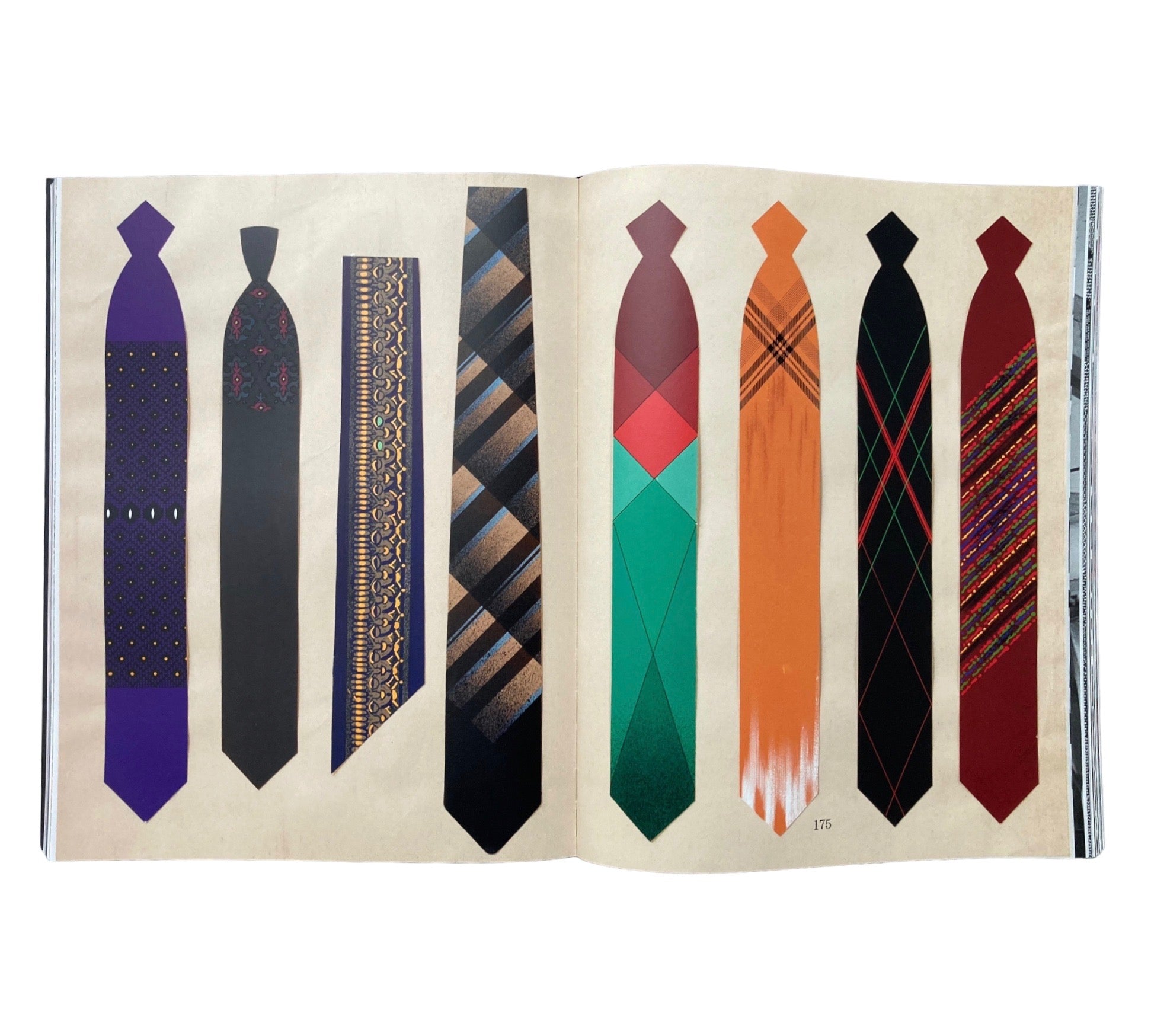 The Tie: A Global History