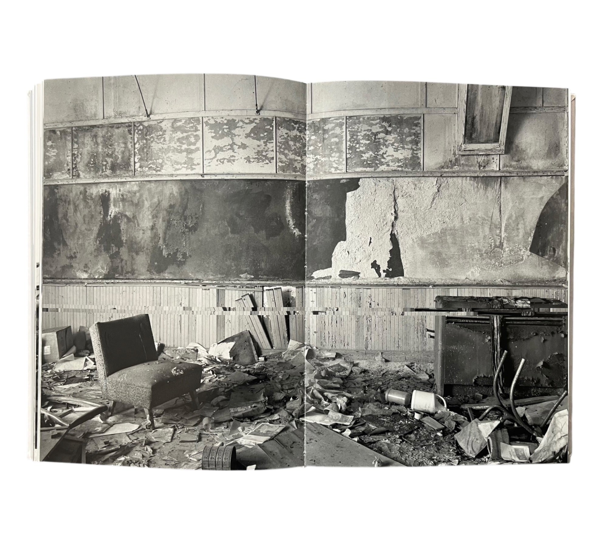 Lukas Felzmann: Waters In Between (Non-mint)