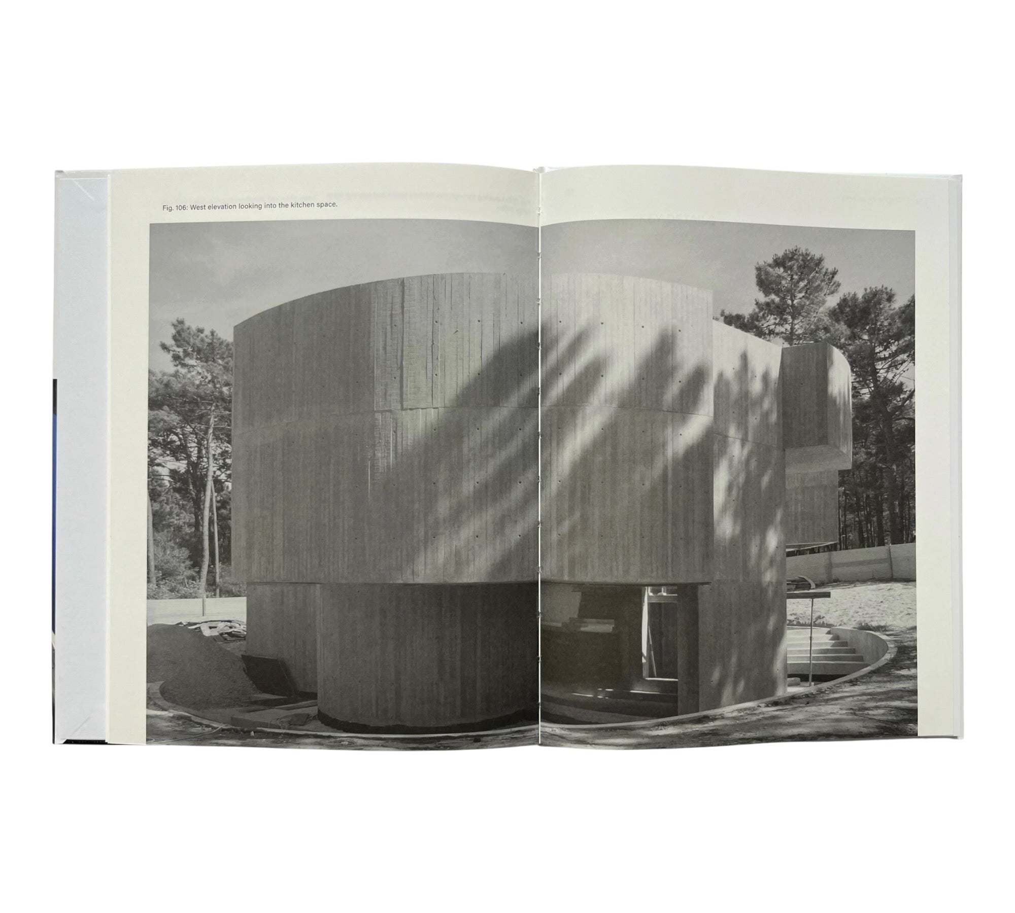Concrete Approximations: In Pursuit of Absolute Space