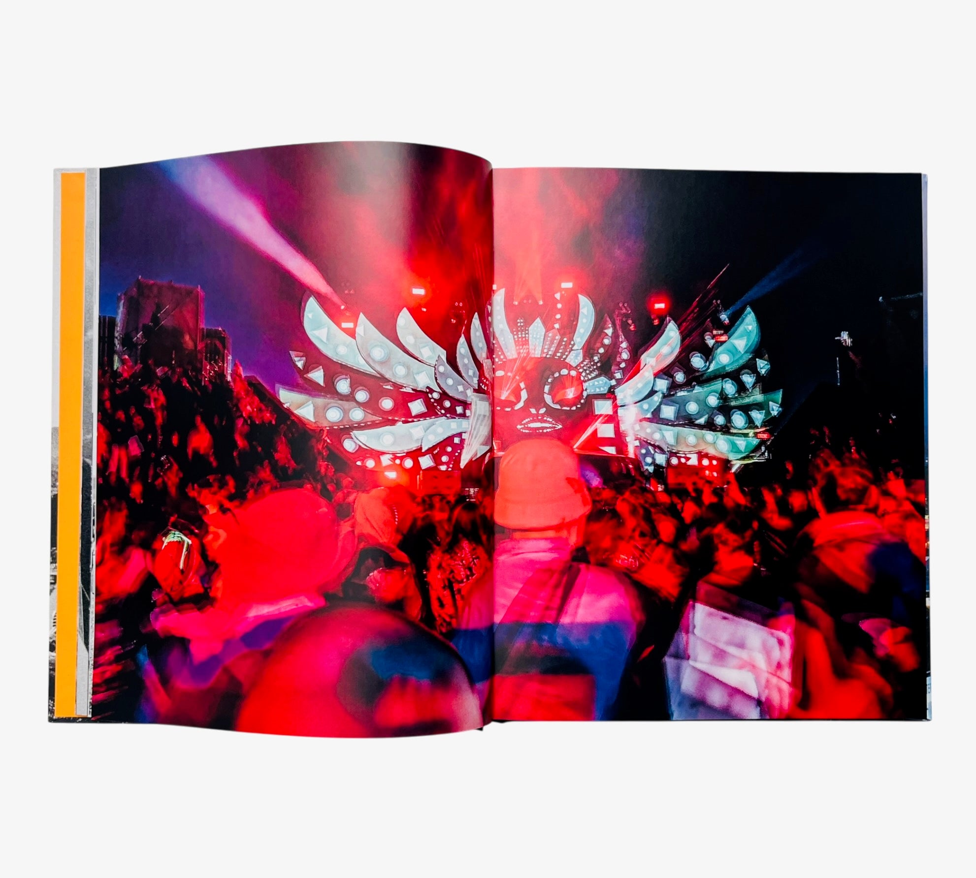 Liam Bailey: Glastonbury - The Festival and Its People
