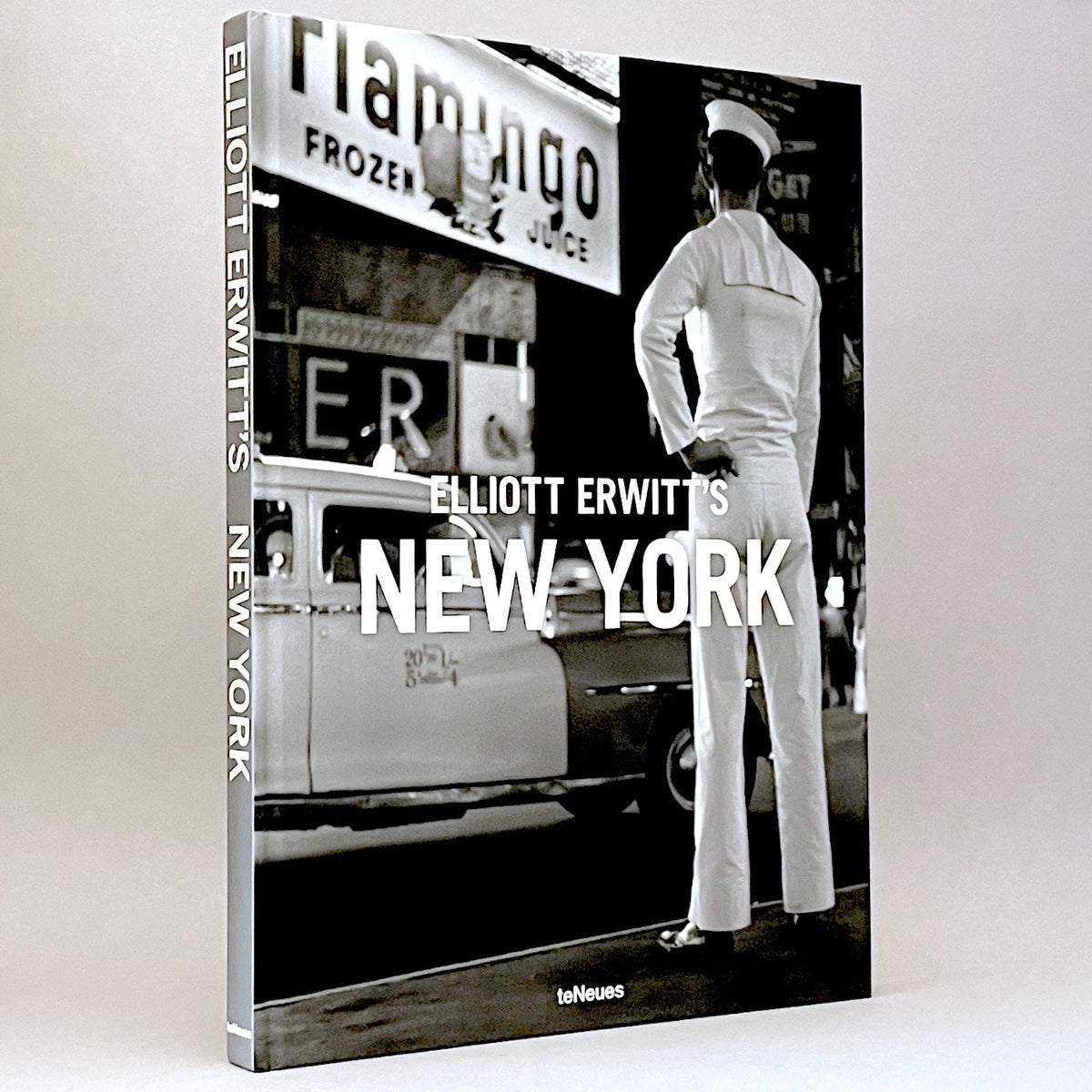 Elliott Erwitt’s New York (Revised Edition)