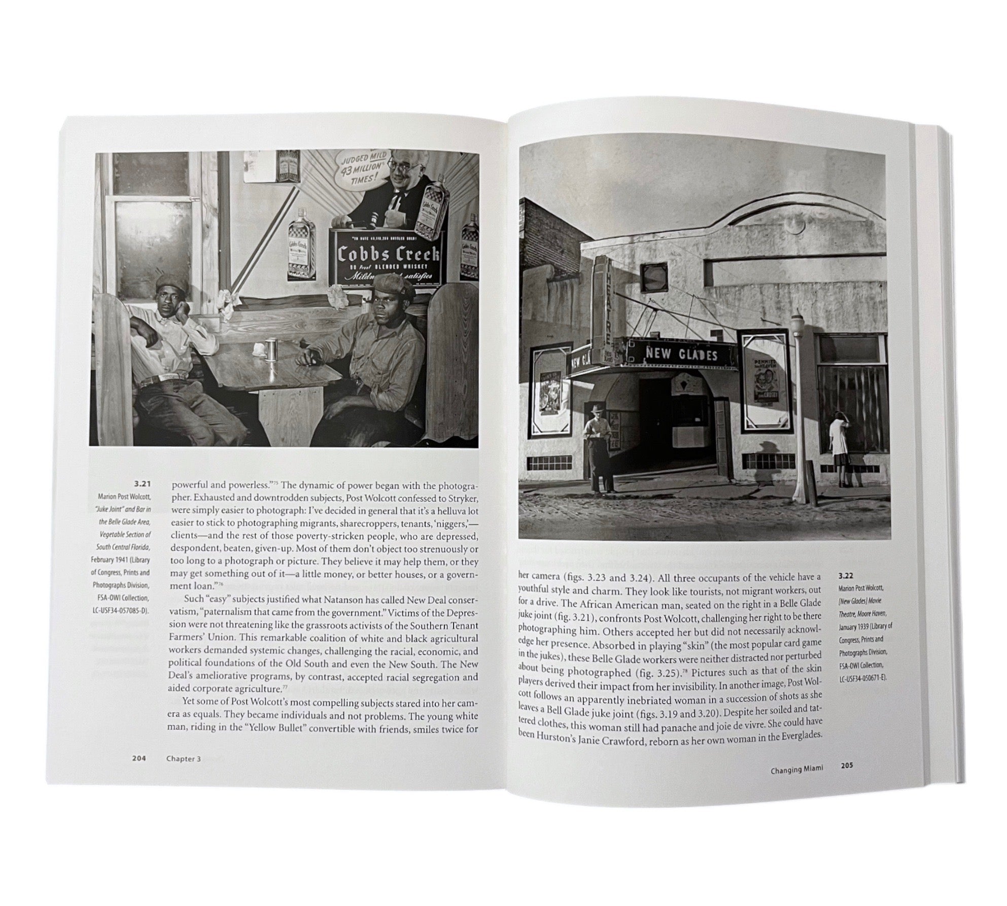 Beyond the Architect's Eye: Photographs and the American Built Environment