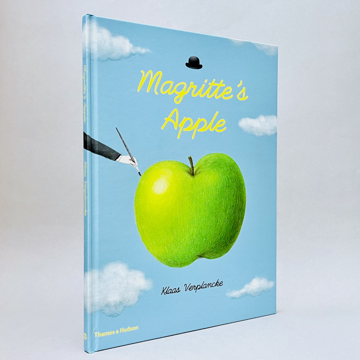 Magritte’s Apple
