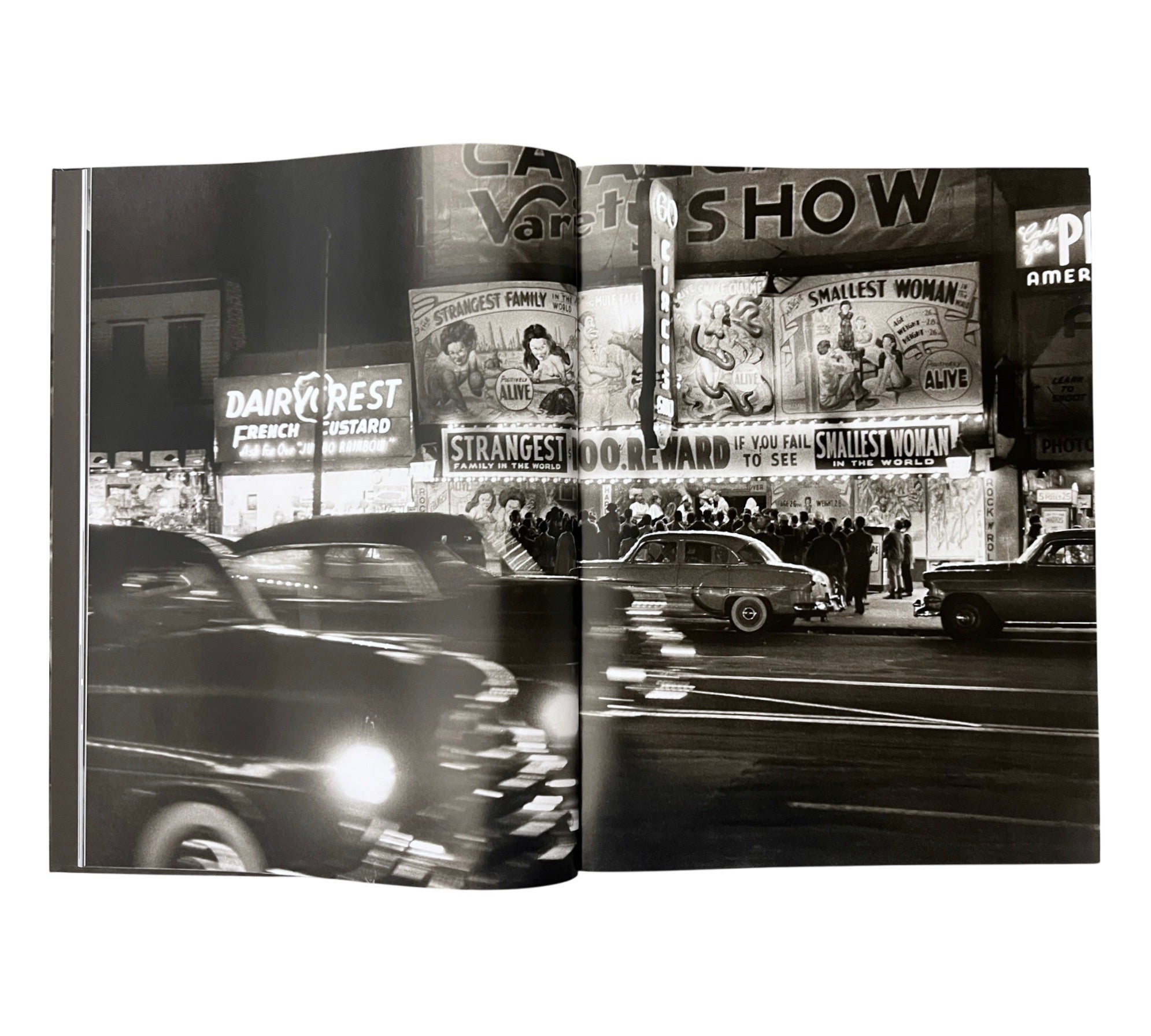 Elliott Erwitt’s New York (Revised Edition)