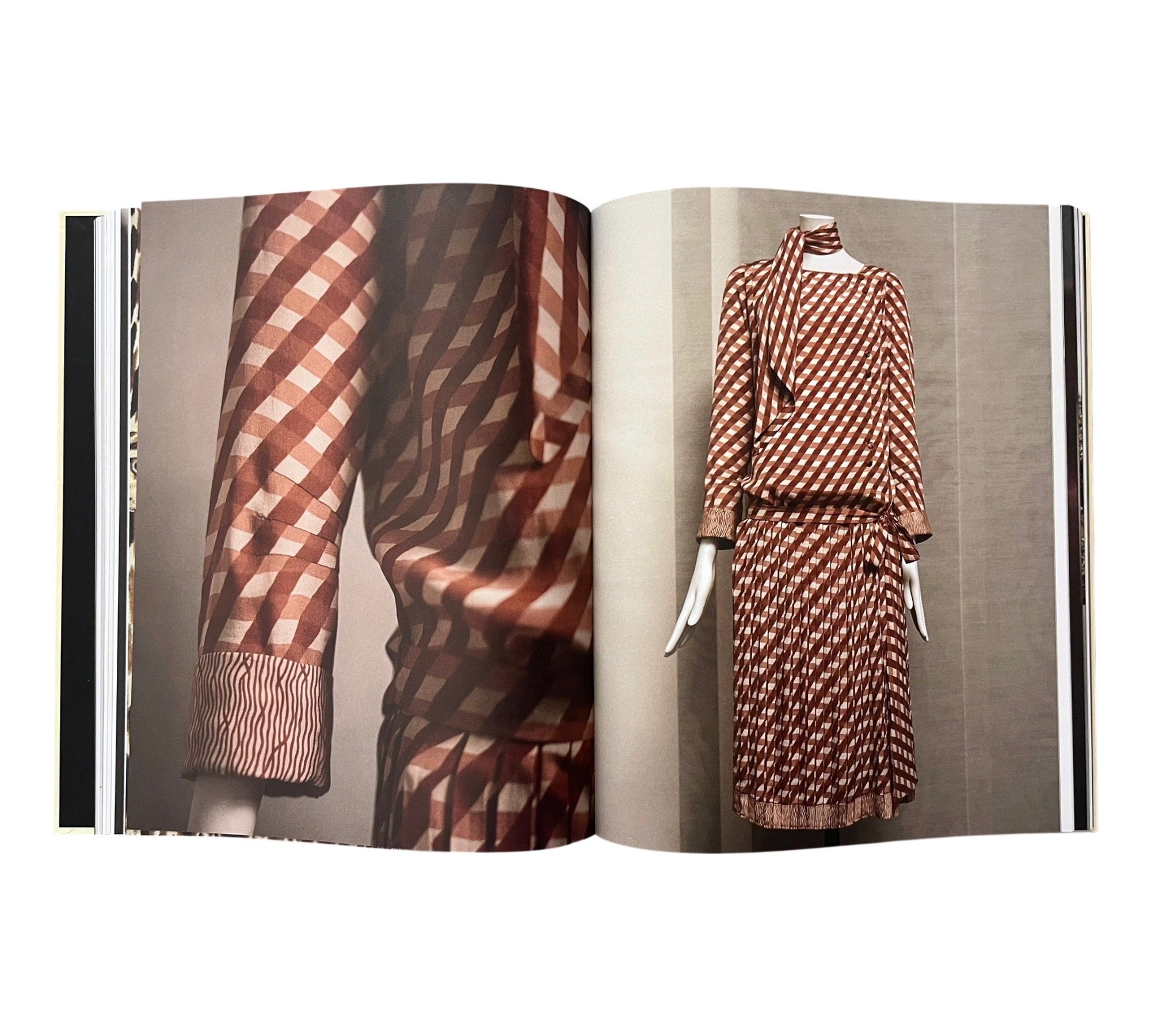 Gabrielle Chanel: Fashion Manifesto