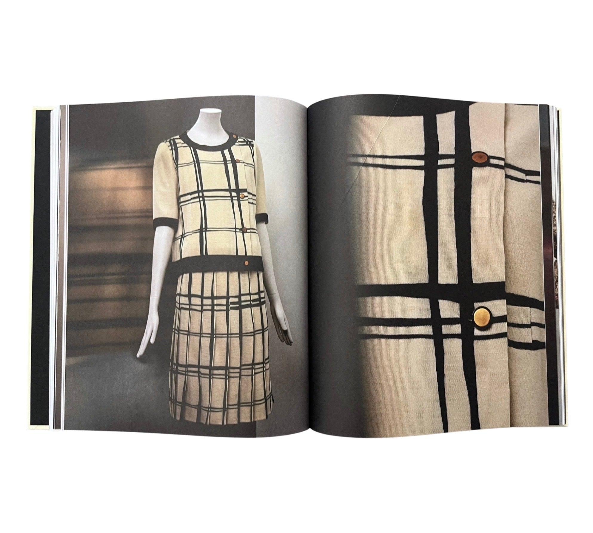 Gabrielle Chanel: Fashion Manifesto