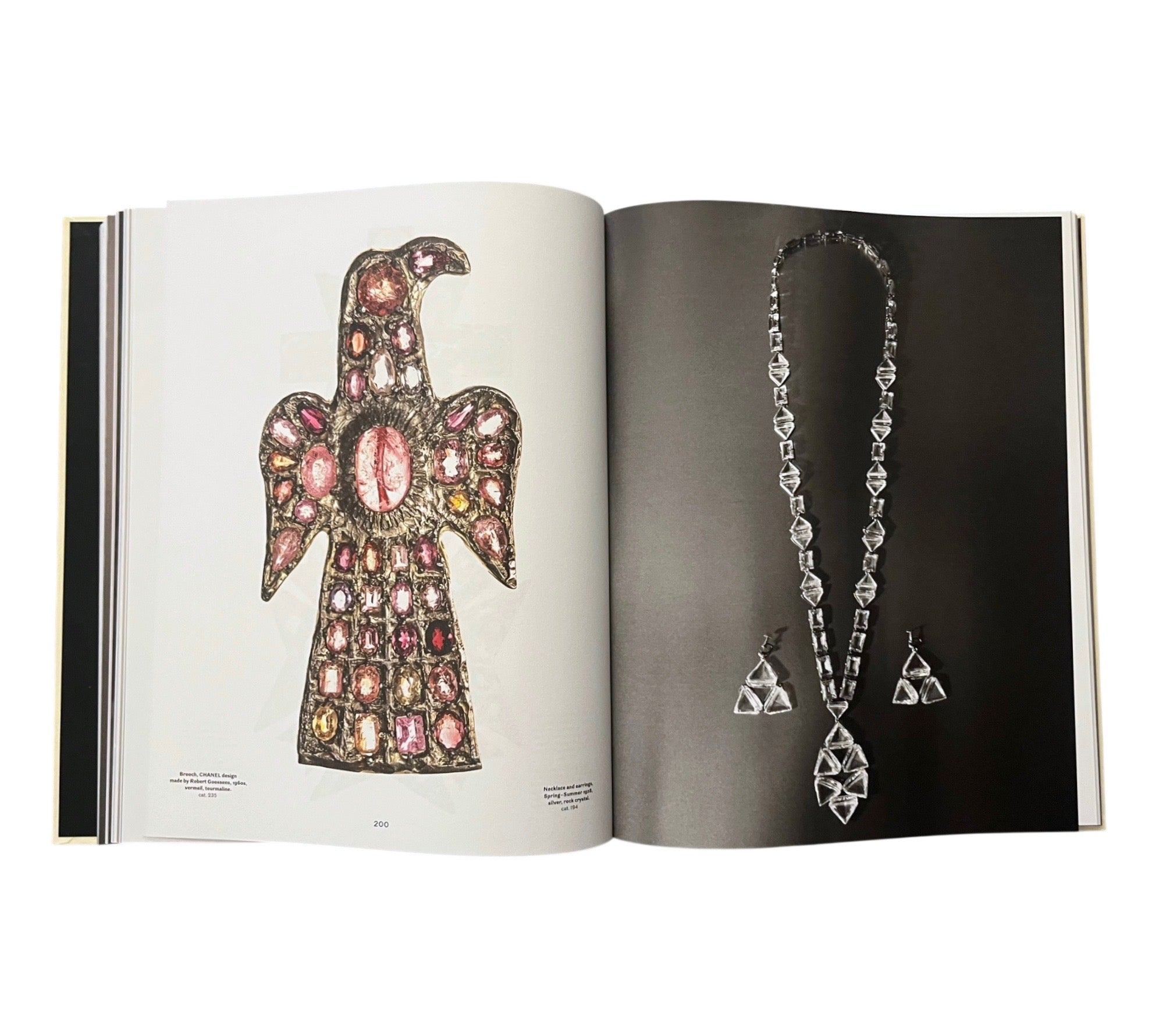 Gabrielle Chanel: Fashion Manifesto