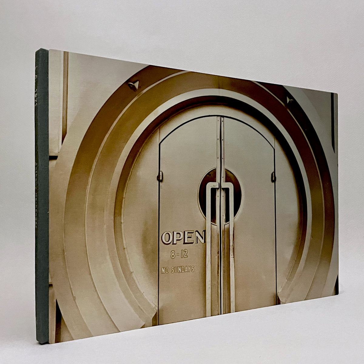 Anthony Hernandez: L. A. 1971