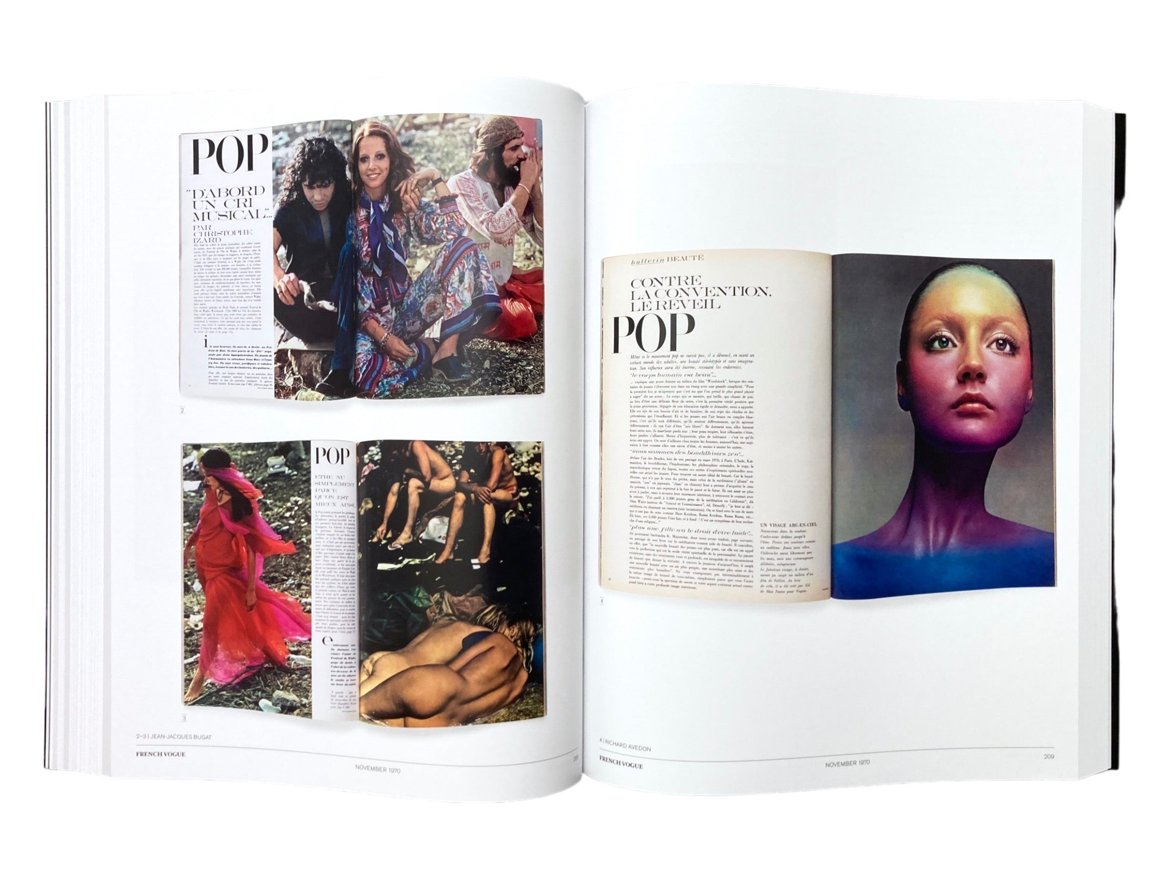 Issues: A History of Photography in Fashion Magazines