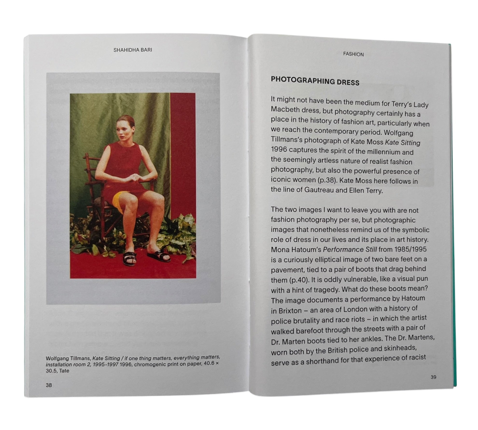 Look Again: Fashion - The Art of Culture of the Clothes We Wear