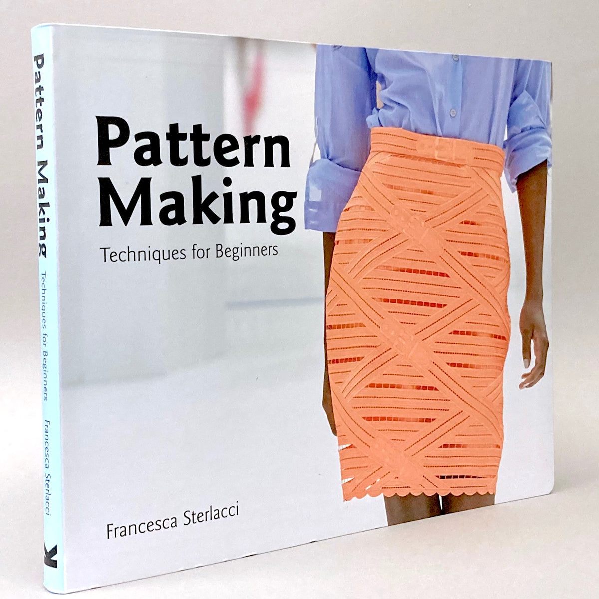 Pattern Making: Techniques for Beginners (University of Fashion)