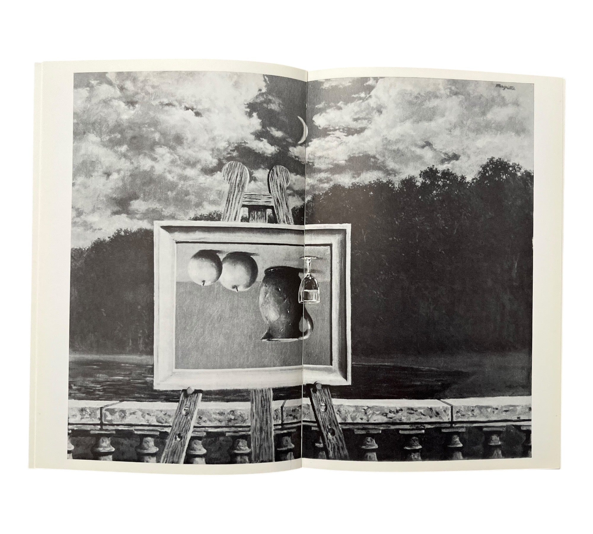 Magritte - A rare 1964 exhibition catalogue (Non-mint)