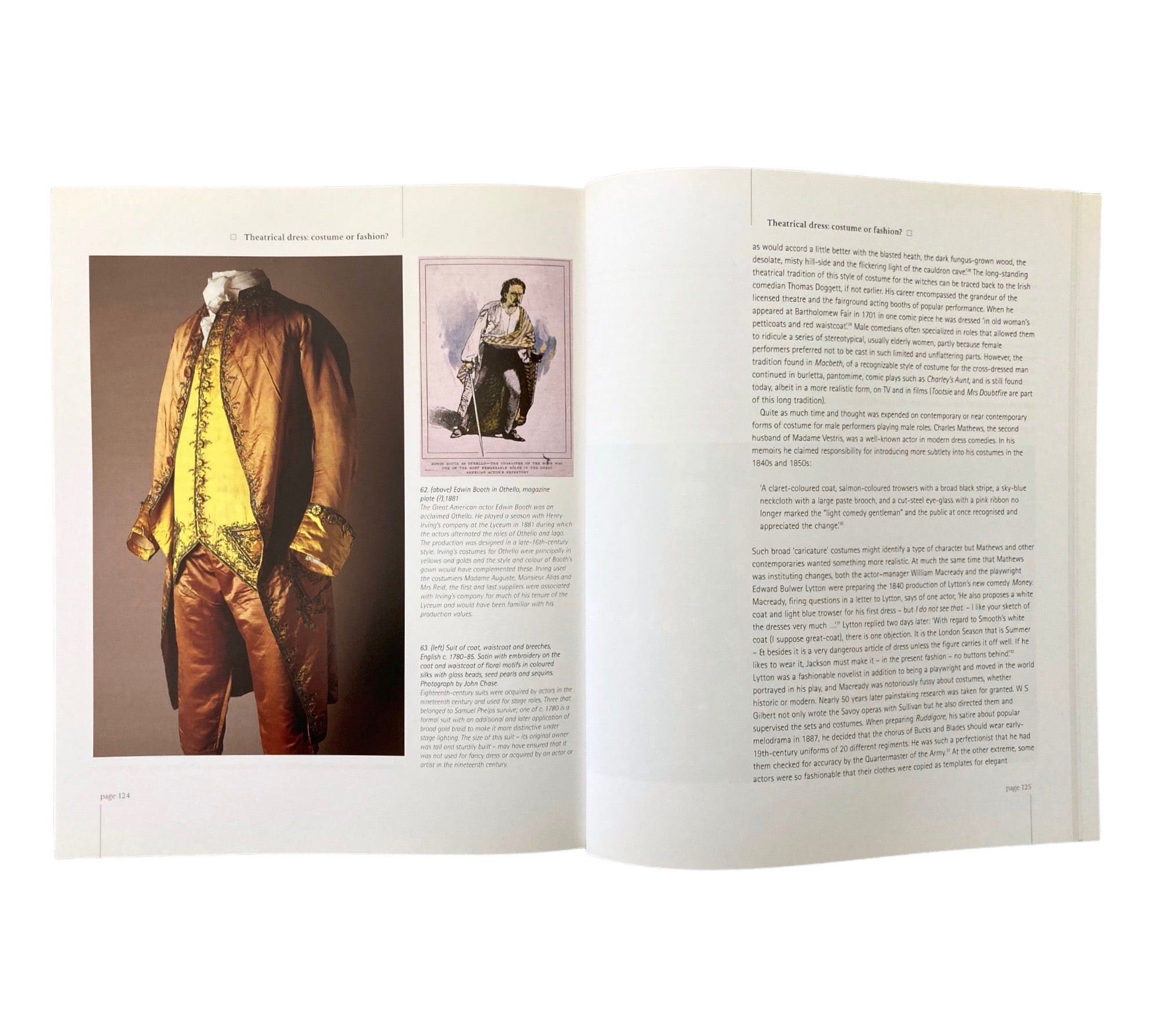 Understanding Fashion History